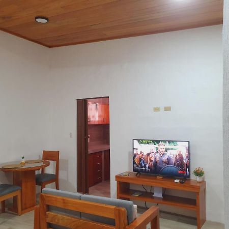 Suite Amoblada En Santa Cruz Puerto Ayora  Exterior photo